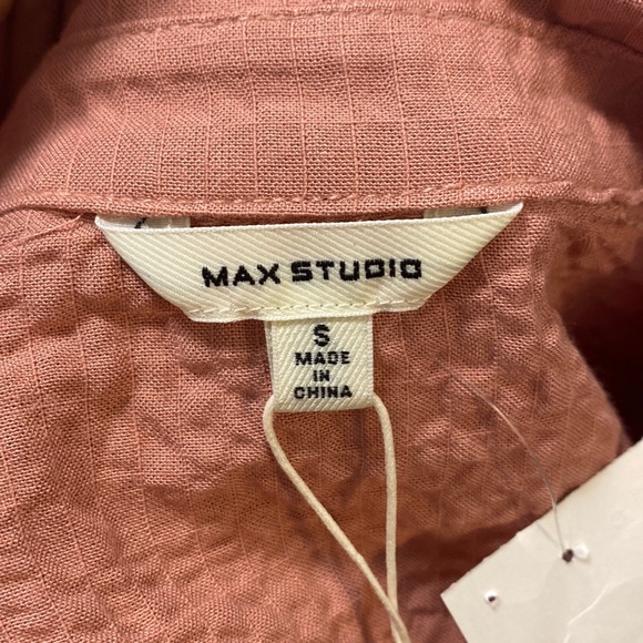 Max Studio Button Up Shirt - Picture 3 of 8